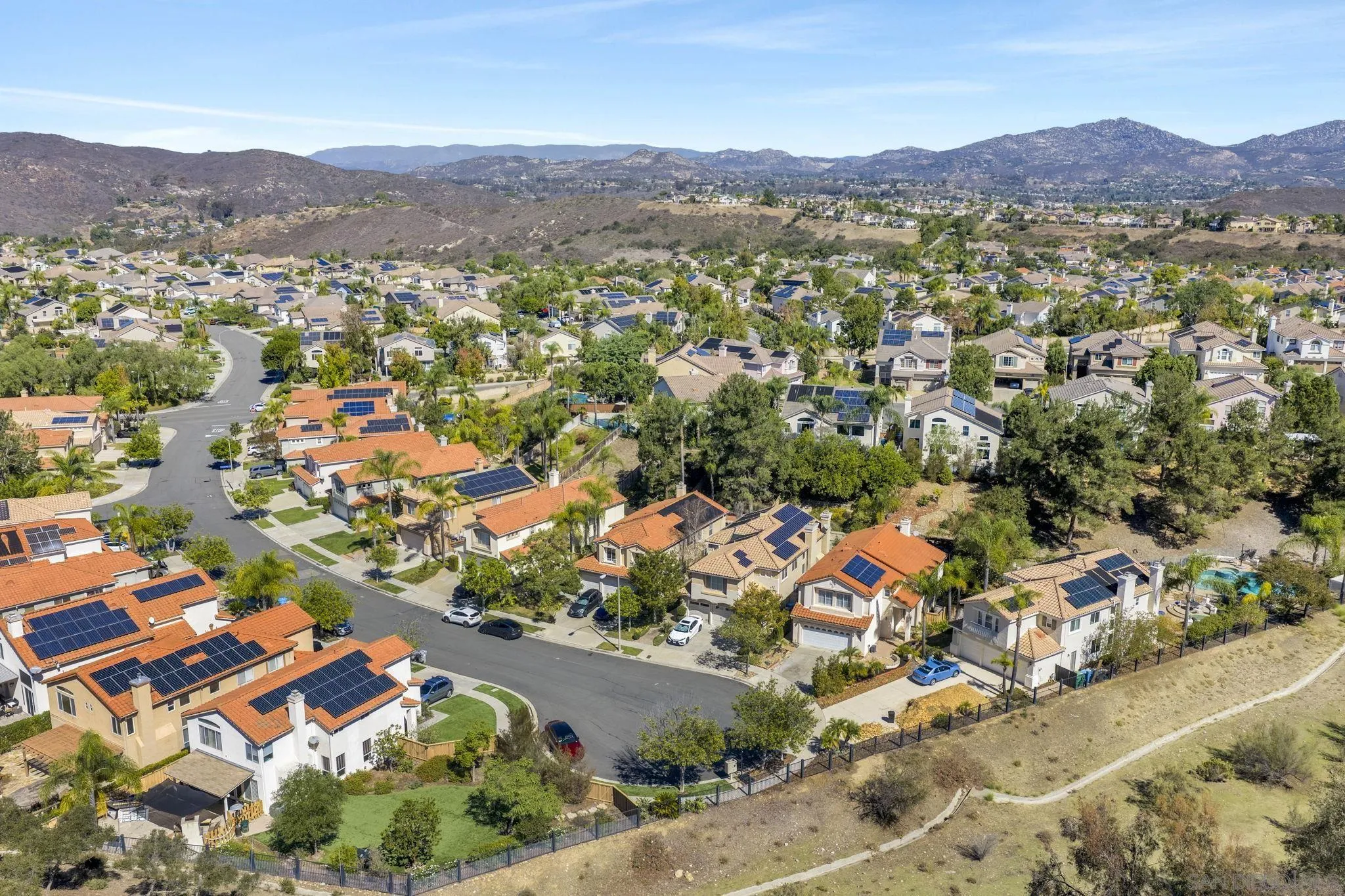 https://cdn.realtyfeed.com/cdn/127/260024996/c0efb0d74d64a3ace9d8bcd133cdbd5a.webp