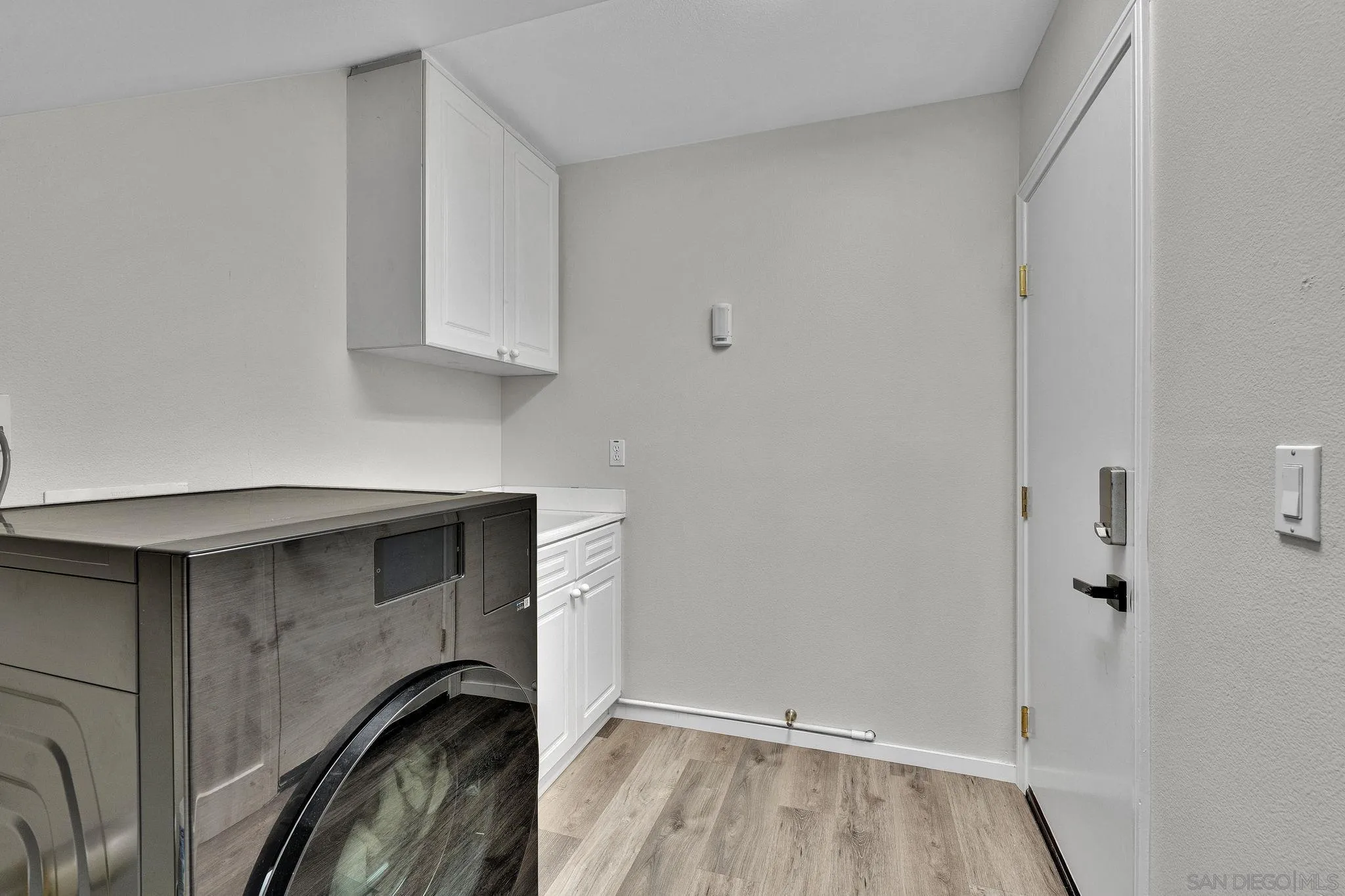 https://cdn.realtyfeed.com/cdn/127/260024996/d6d452ef65f33d8f2ca83745ee978074.webp