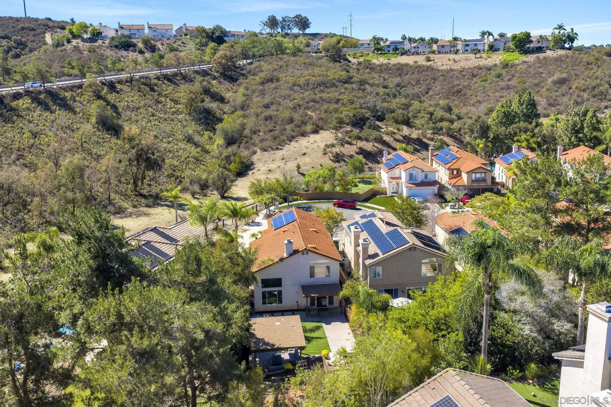 https://cdn.realtyfeed.com/cdn/127/260024996/f0b5b9a58ba32f5f3b32e21e0cb52726.webp