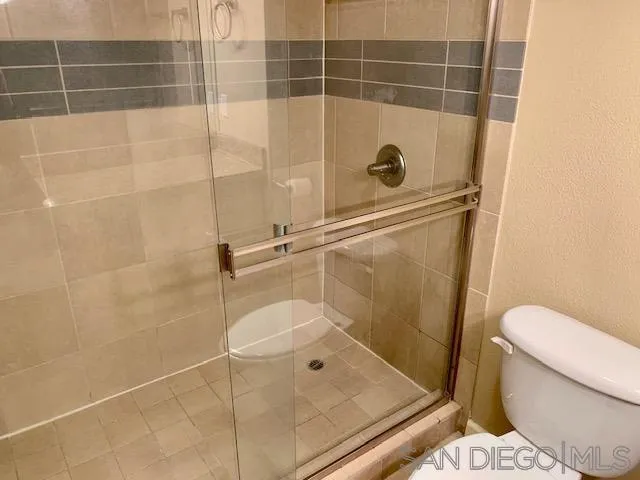 Photo #10: 2600250 Listing: Photo #10