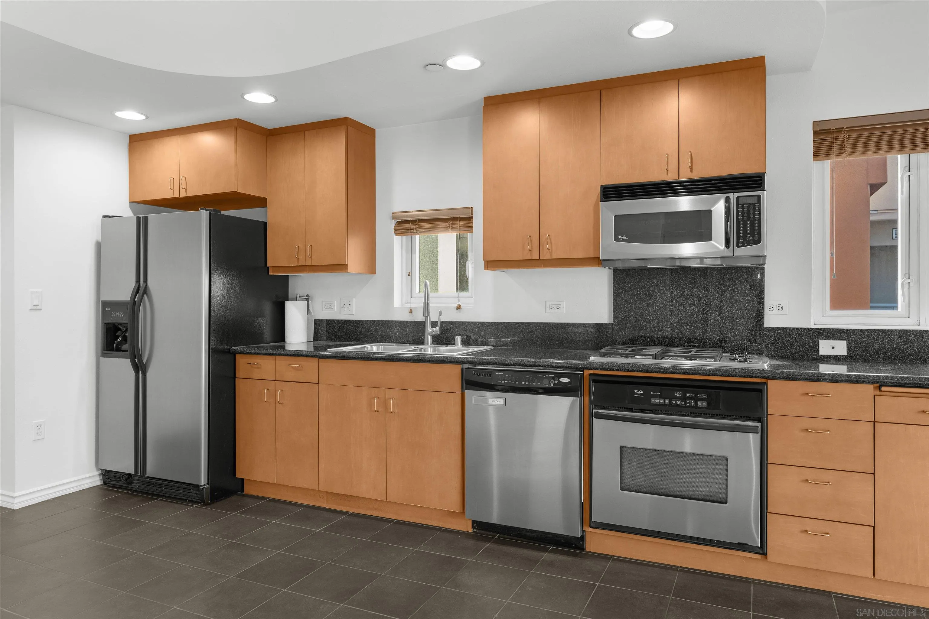 https://cdn.realtyfeed.com/cdn/127/260025002/04c36f1da5338fea44a0c6752589b8b8.webp