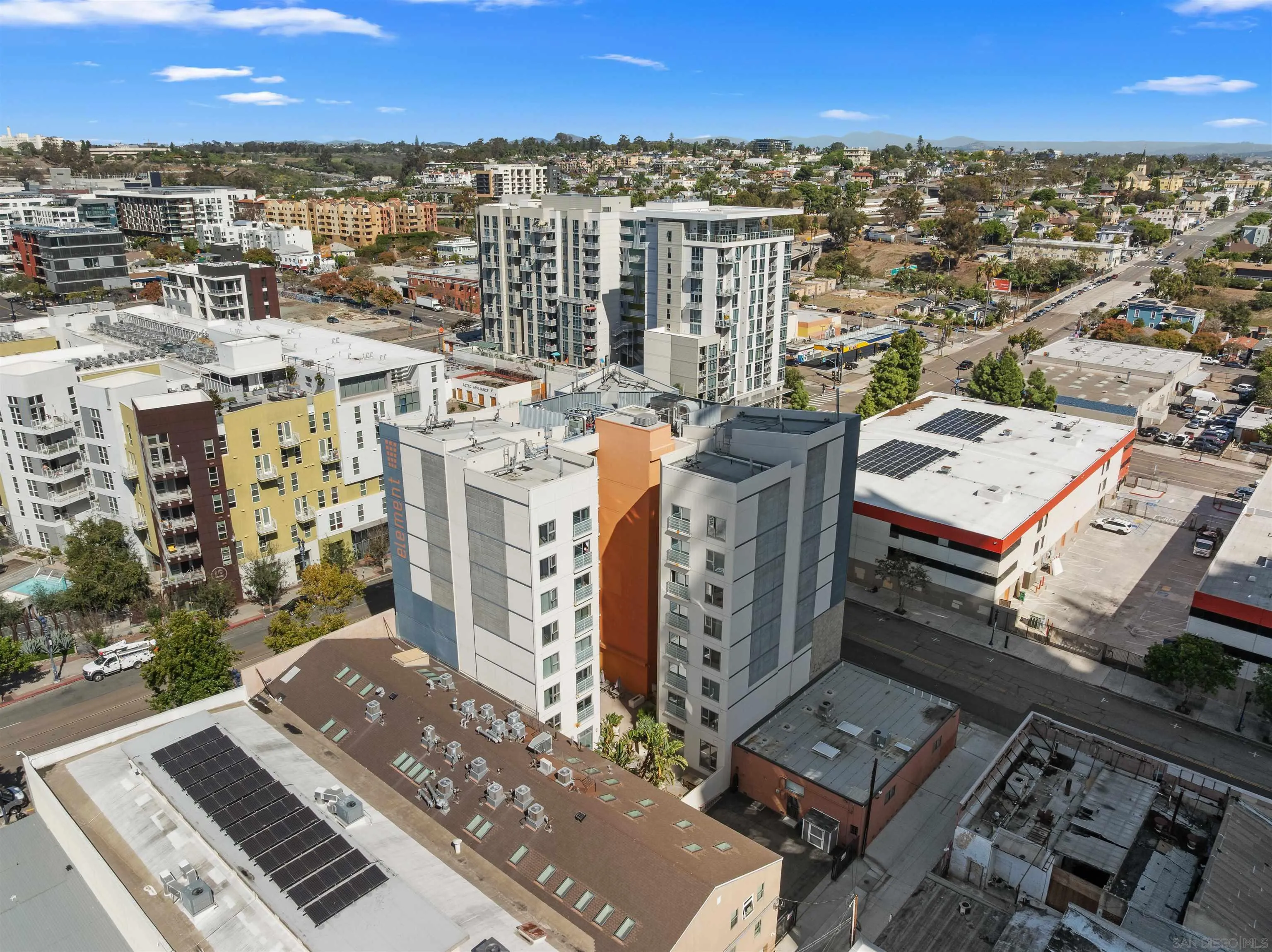 https://cdn.realtyfeed.com/cdn/127/260025002/1bcd071fe7af507d7b11f943a0b59953.webp