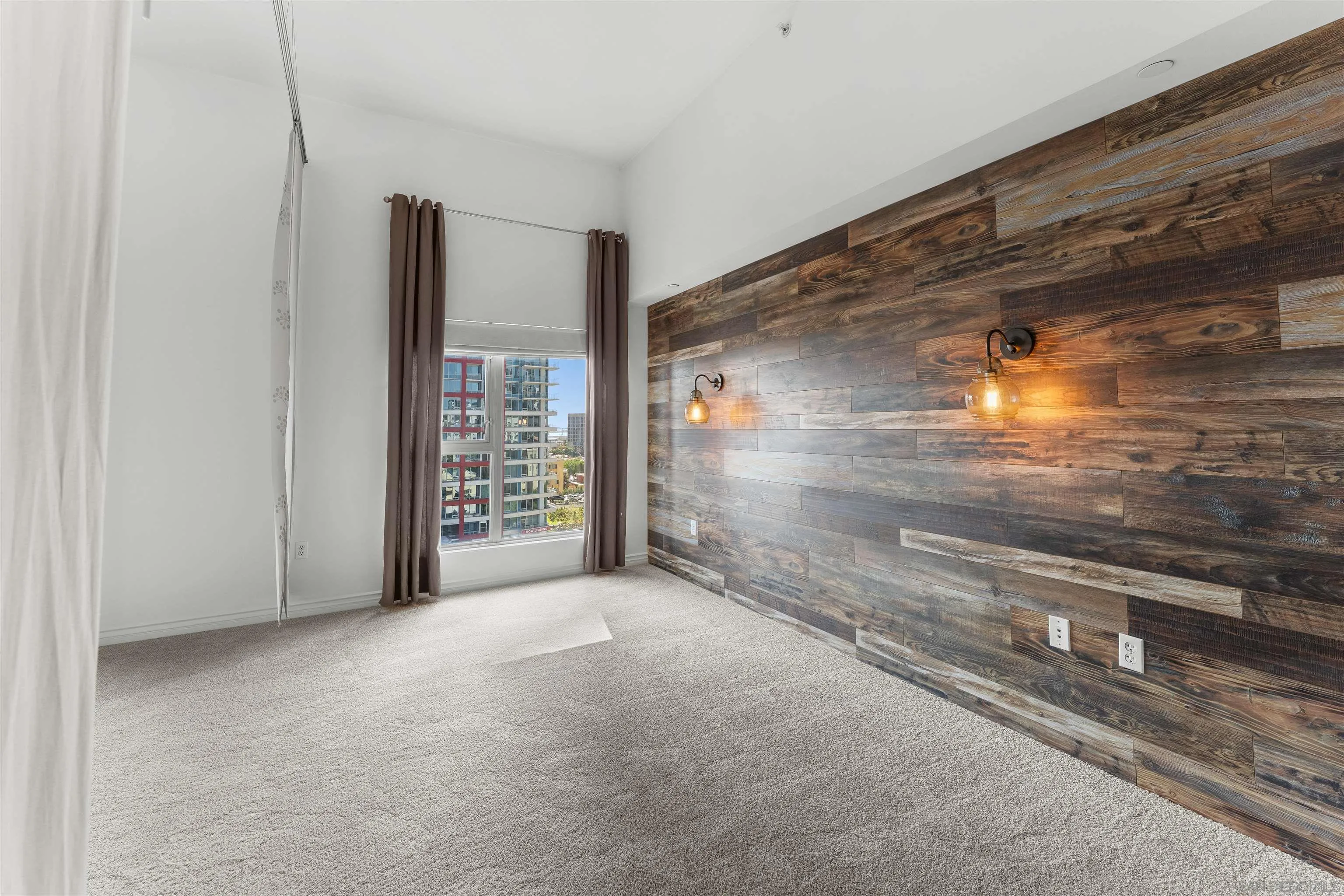 https://cdn.realtyfeed.com/cdn/127/260025002/9b6c084e8ade361397c3c9c5dce6820d.webp