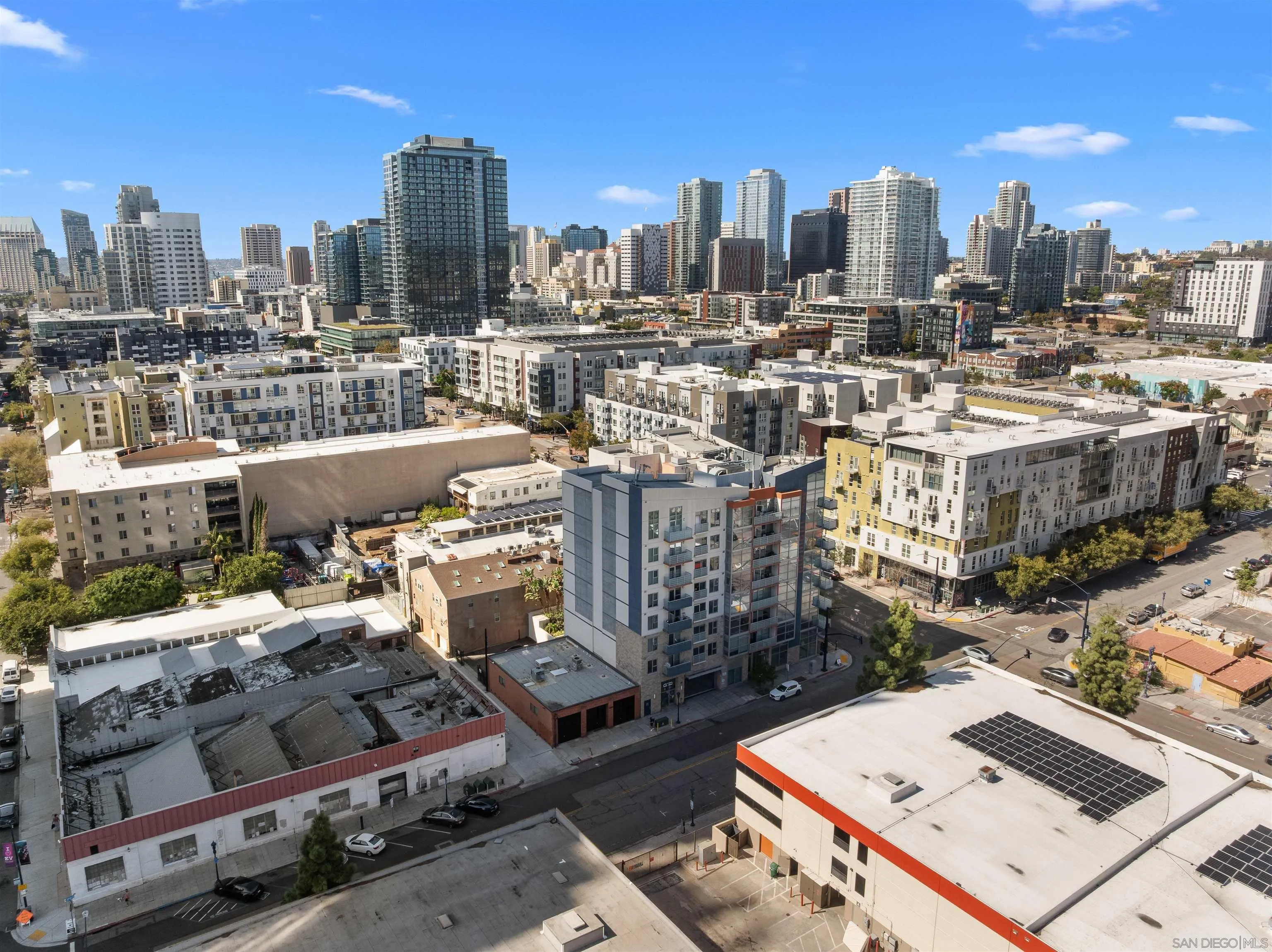 https://cdn.realtyfeed.com/cdn/127/260025002/a8f73cc033dafb3b30f797e9d277f235.webp