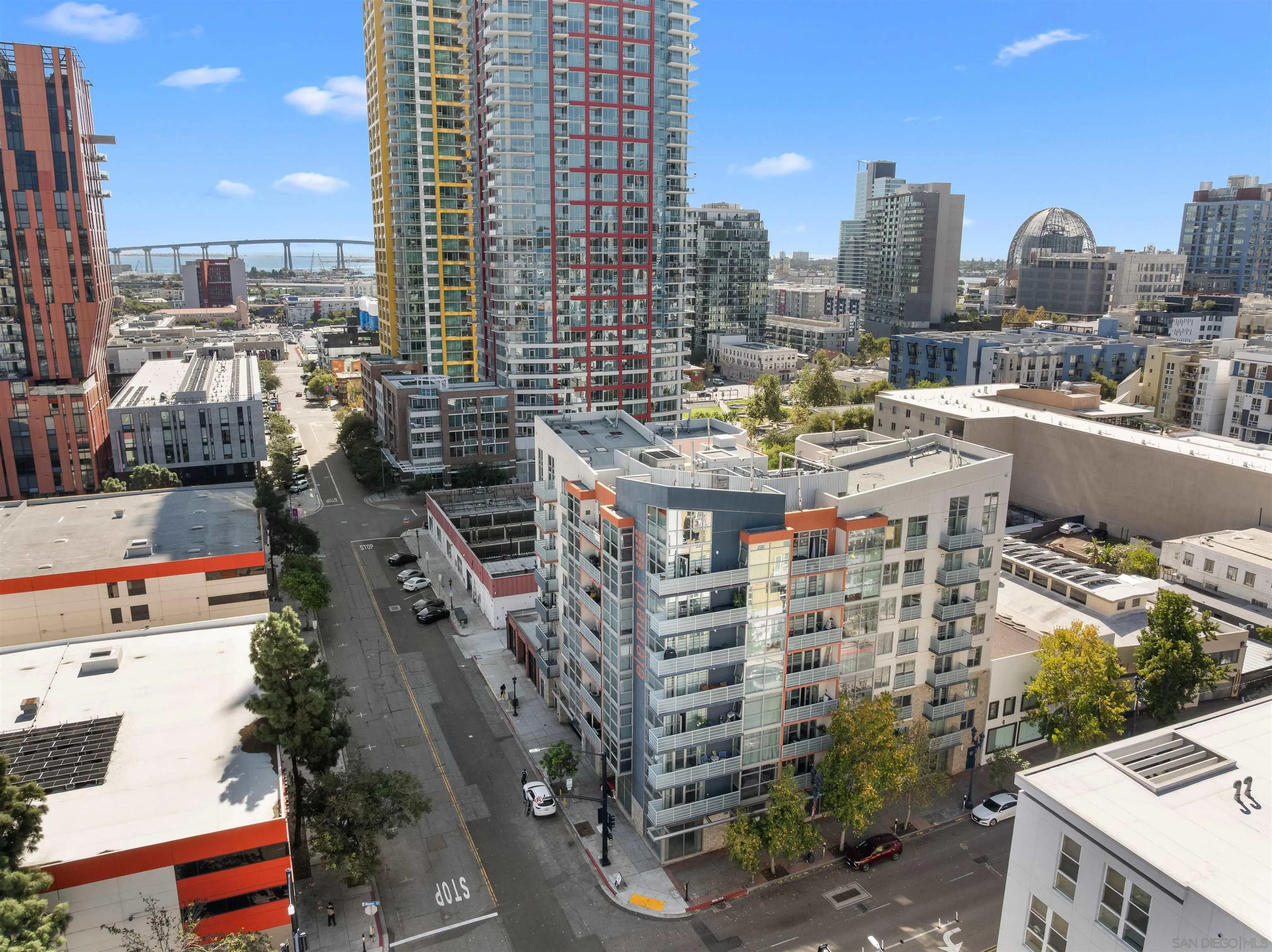 https://cdn.realtyfeed.com/cdn/127/260025002/c2faf46596d5d4eb42482f8d4f1f332d.webp