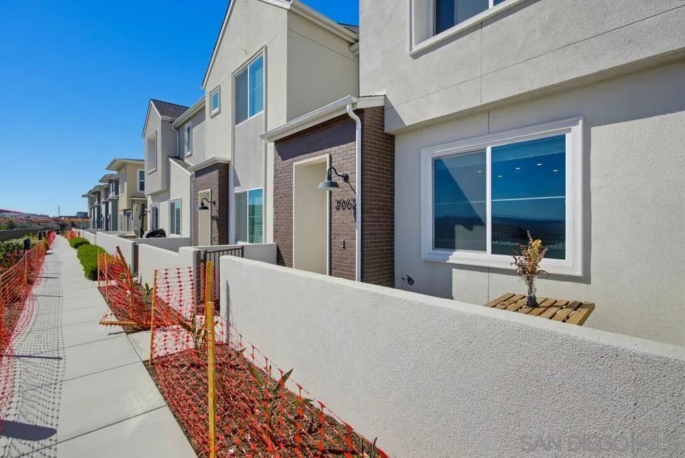 2062 Bluestone Cir, Chula Vista, CA 91913 - Photo 2 of 51, Chula Vista, CA