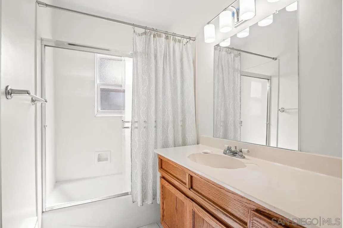 https://cdn.realtyfeed.com/cdn/127/260025008/2fe7ff2067772253d213f9b5e0a347eb.webp