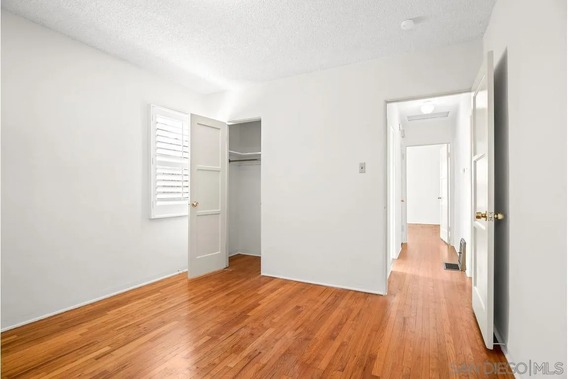 https://cdn.realtyfeed.com/cdn/127/260025008/4759ae9f33ff1c720d0826a0c62be039.webp