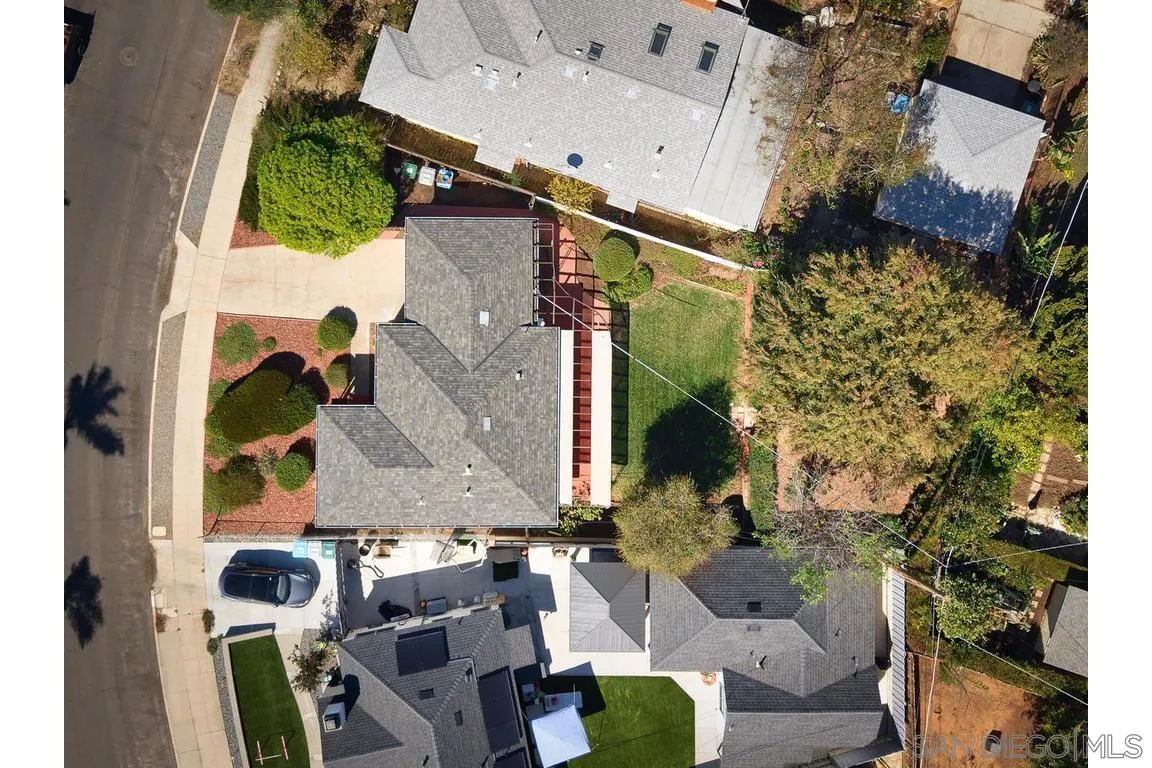 https://cdn.realtyfeed.com/cdn/127/260025008/a0ae74d1073b4d34a76109672a2e0017.webp