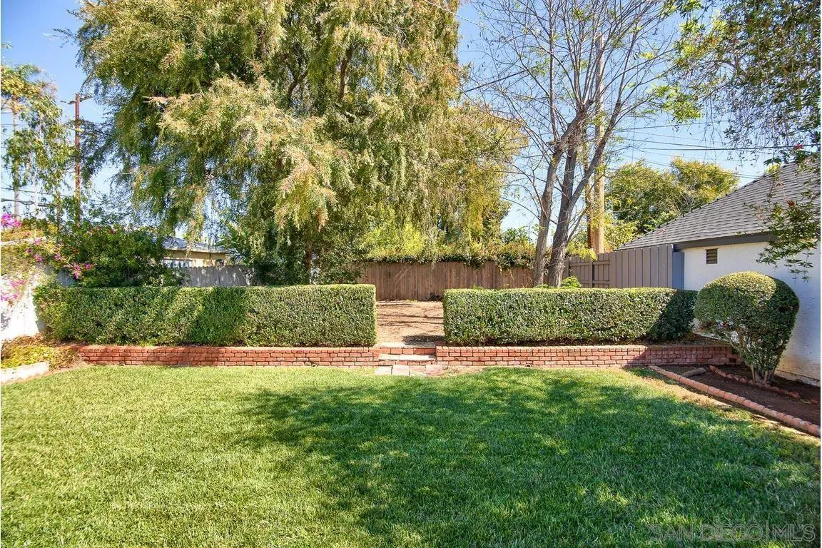 https://cdn.realtyfeed.com/cdn/127/260025008/cfb42622c0321c70533b100a09573c82.webp