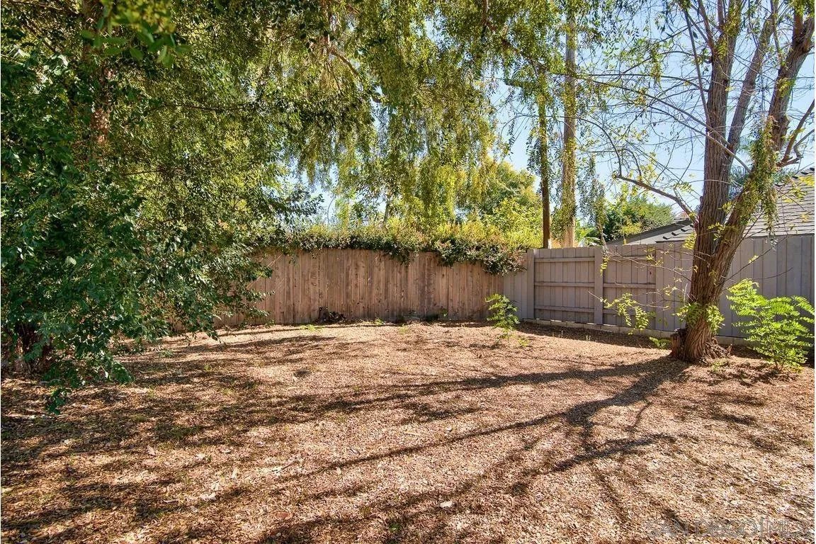 https://cdn.realtyfeed.com/cdn/127/260025008/e989e8ea085cfe975bcfa31aa542bb4f.webp