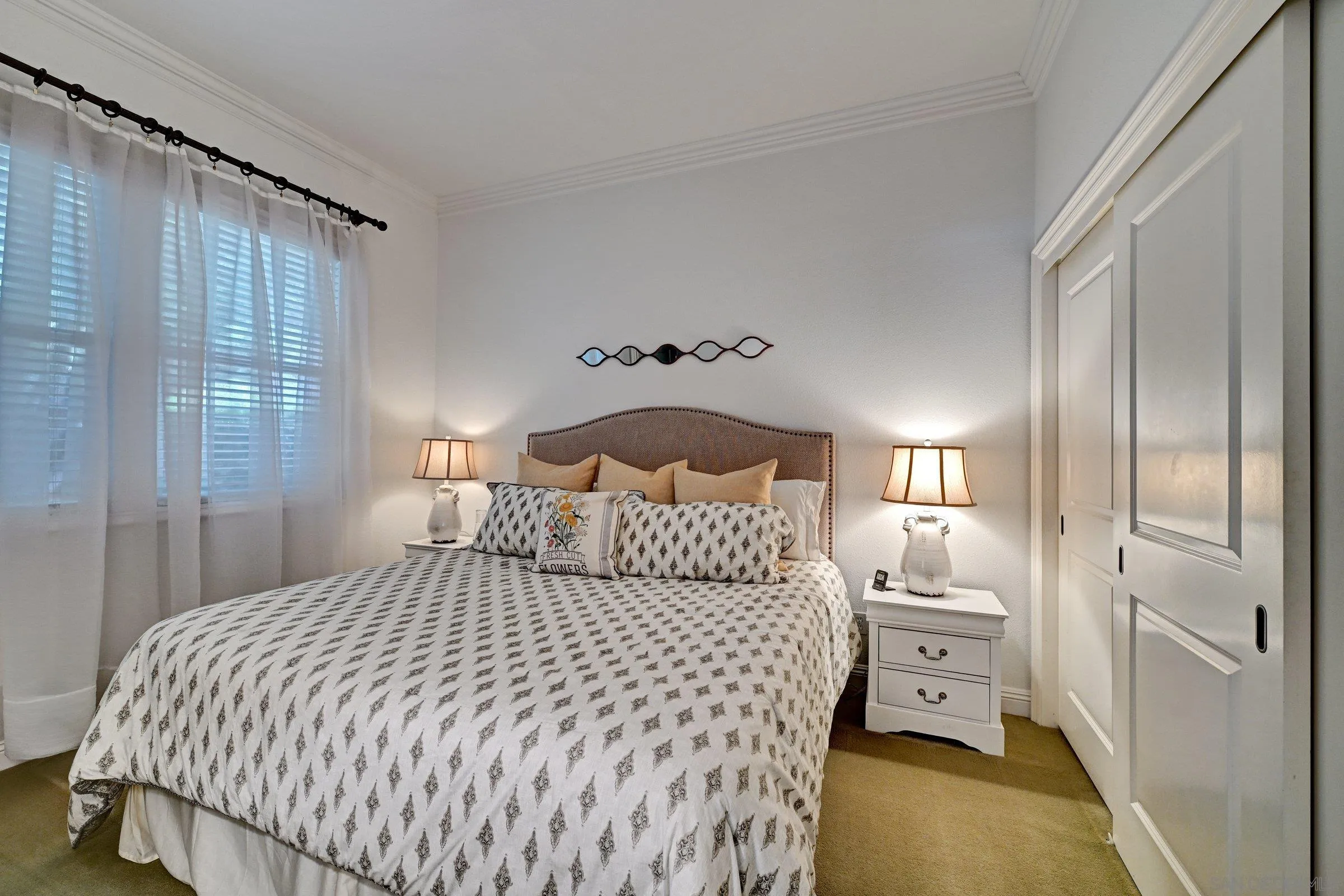 https://cdn.realtyfeed.com/cdn/127/260025010/01925eba9f36fd5c0e6824996fe080d7.webp