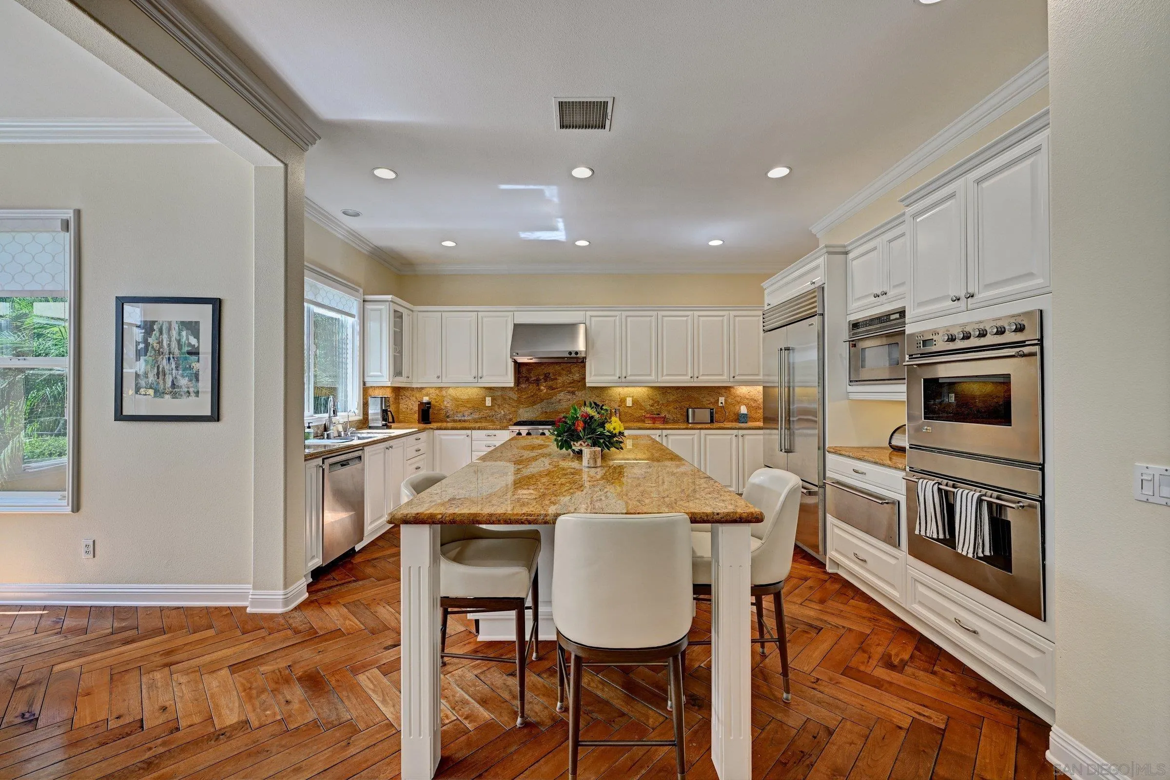 https://cdn.realtyfeed.com/cdn/127/260025010/90b4244af1cdbf784e4595317272b008.webp