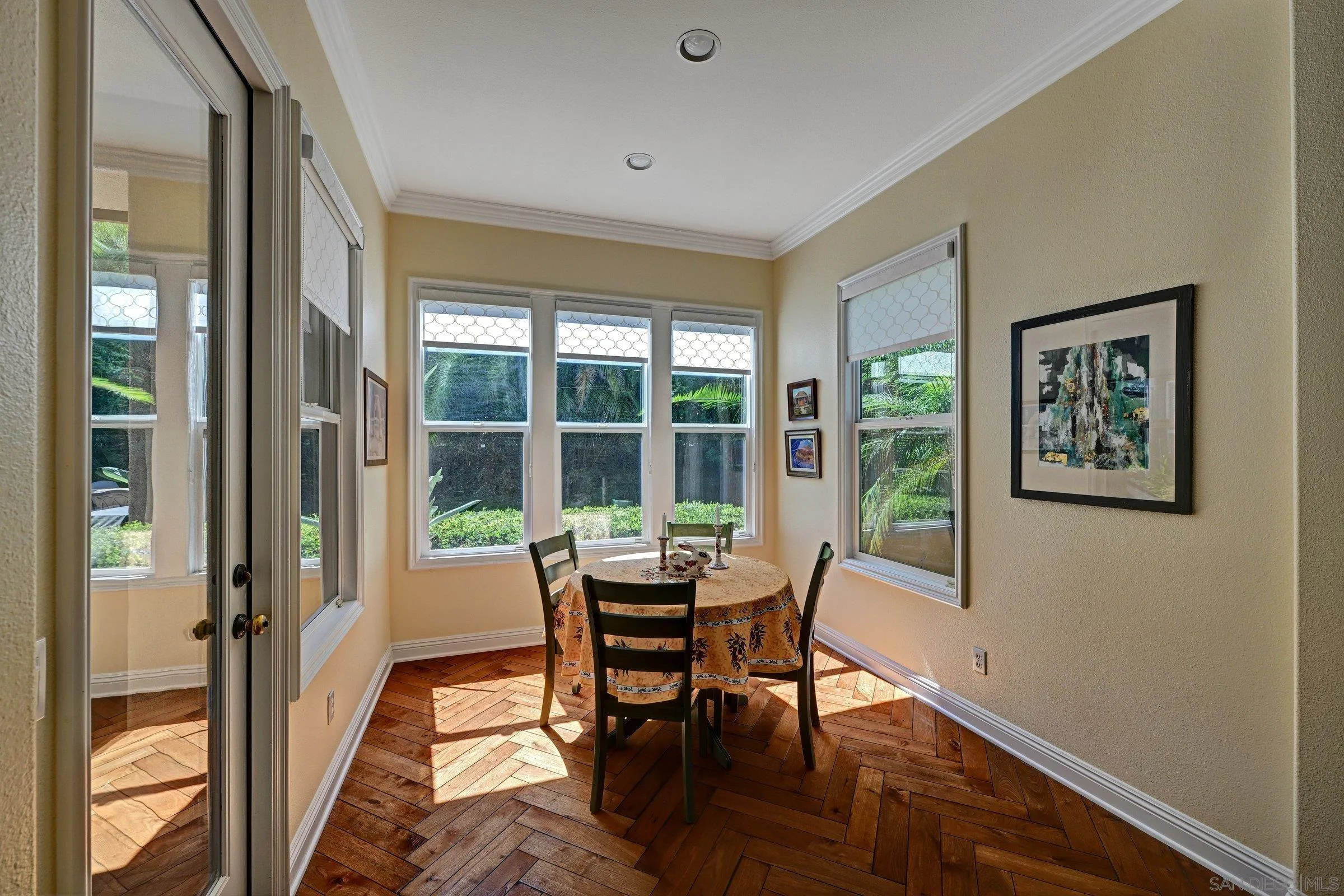 https://cdn.realtyfeed.com/cdn/127/260025010/e84d86ae3bba981978df5f9ea036d7cf.webp