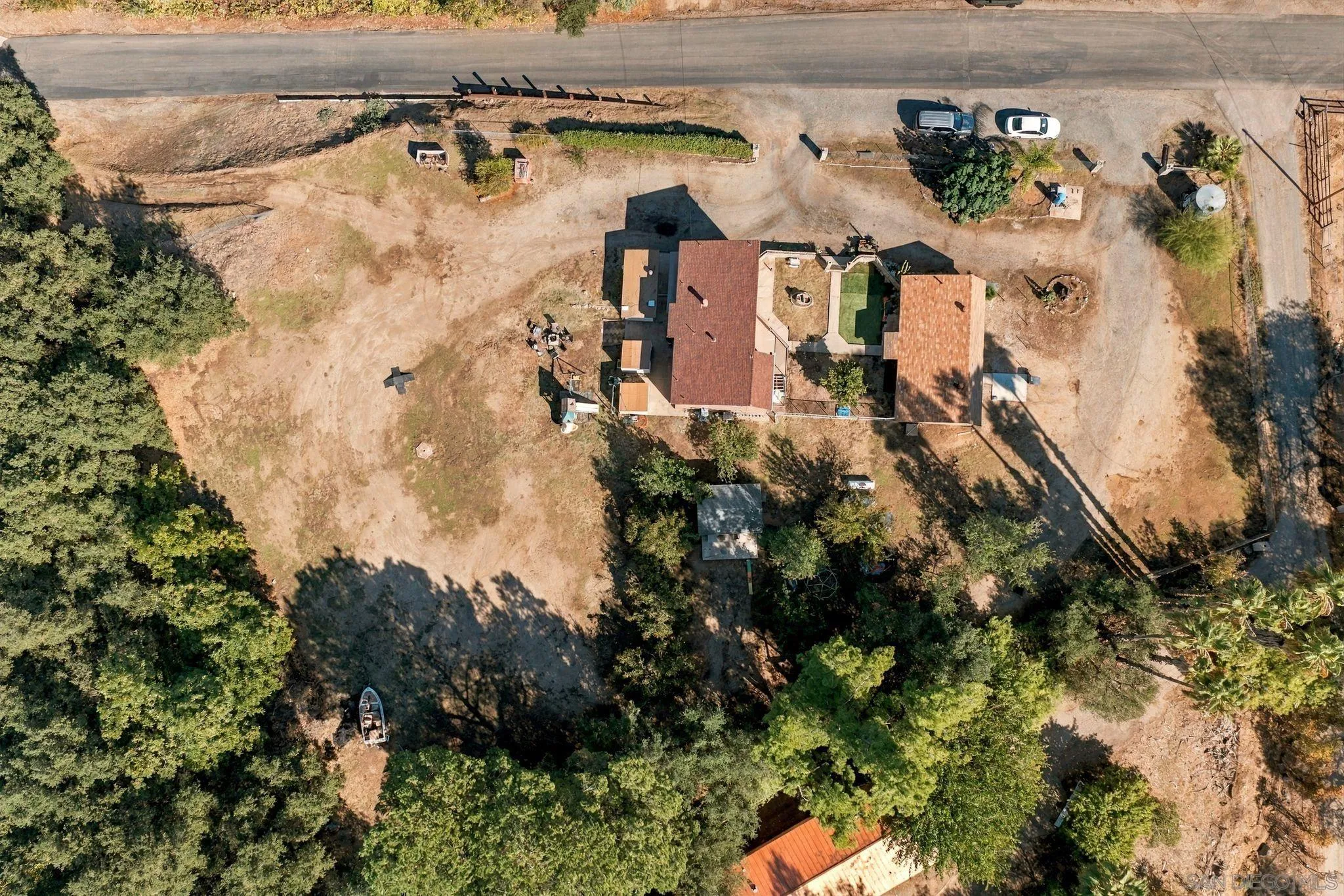 https://cdn.realtyfeed.com/cdn/127/260025012/234e60784b892b28011398fd06c29e17.webp