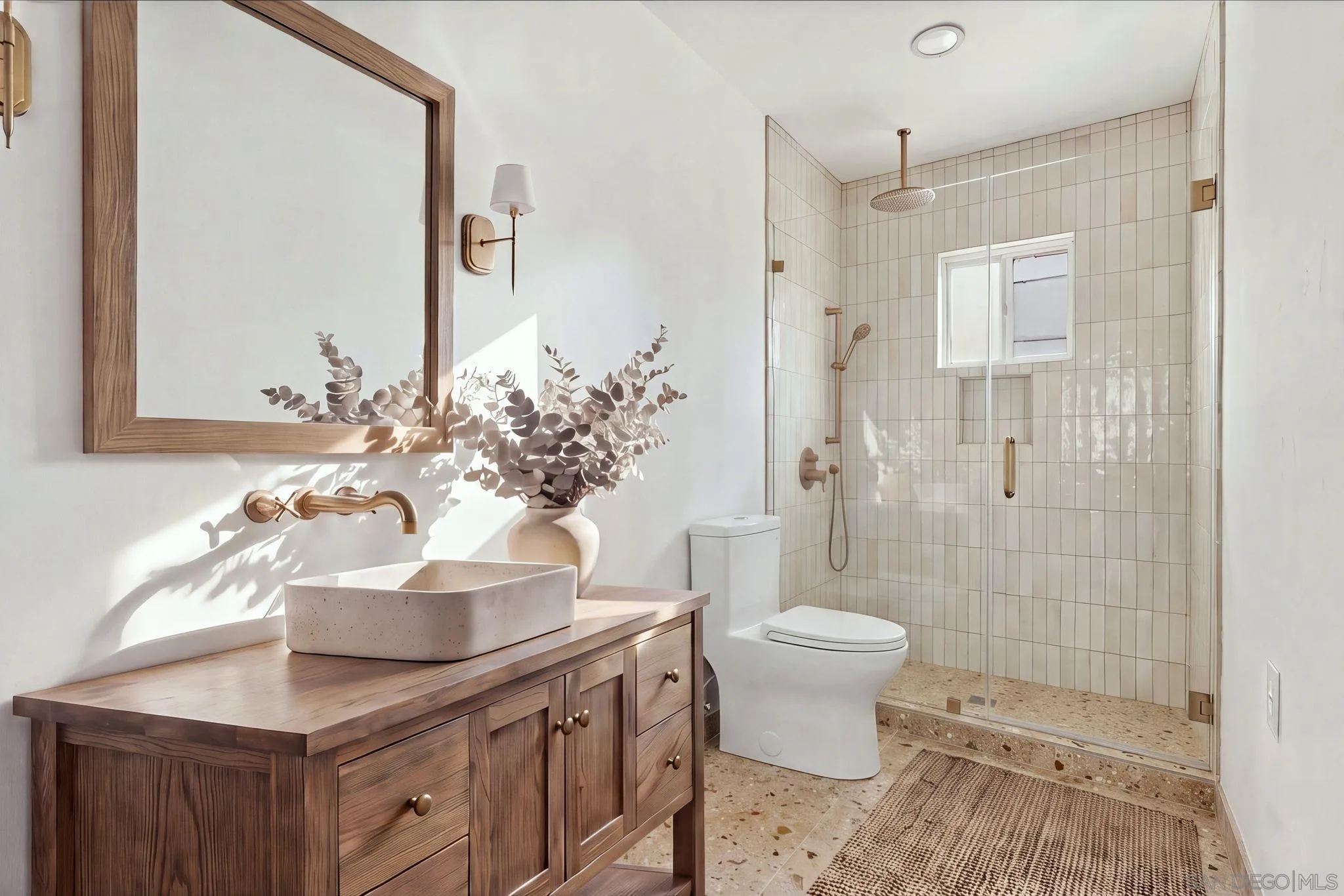 https://cdn.realtyfeed.com/cdn/127/260025012/ff41339ebea220ba61b9c4192730fc5d.webp