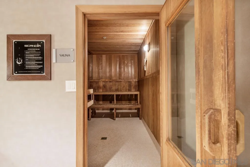https://cdn.realtyfeed.com/cdn/127/260025014/0a0a772ac6387cf16e2d9c607abc038c.webp