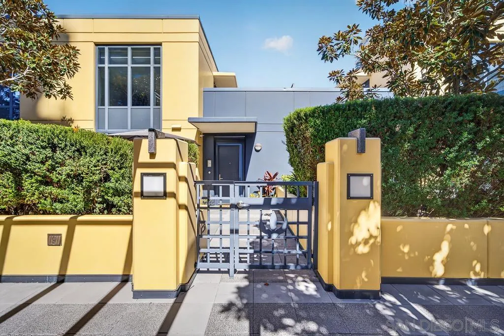 https://cdn.realtyfeed.com/cdn/127/260025014/2fbf859361c63a7f4daa755cc27fe734.webp