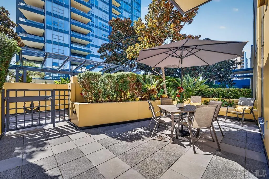 https://cdn.realtyfeed.com/cdn/127/260025014/4e238729cf714acc4c48232fde97dc82.webp