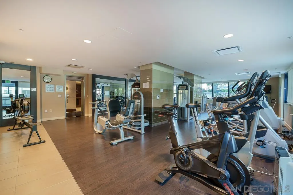 https://cdn.realtyfeed.com/cdn/127/260025014/6dbfcbbb5b1cdd158e9b71a6783b57f5.webp