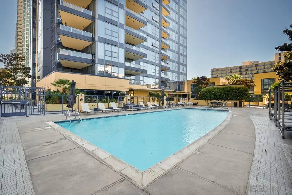 https://cdn.realtyfeed.com/cdn/127/260025014/7f921afdf1bd6f372ab9e7f91cd11f7b.webp