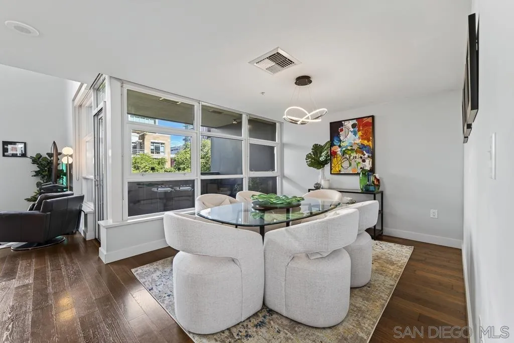 https://cdn.realtyfeed.com/cdn/127/260025014/a01f0620e75e24350046b7bd06667dc3.webp