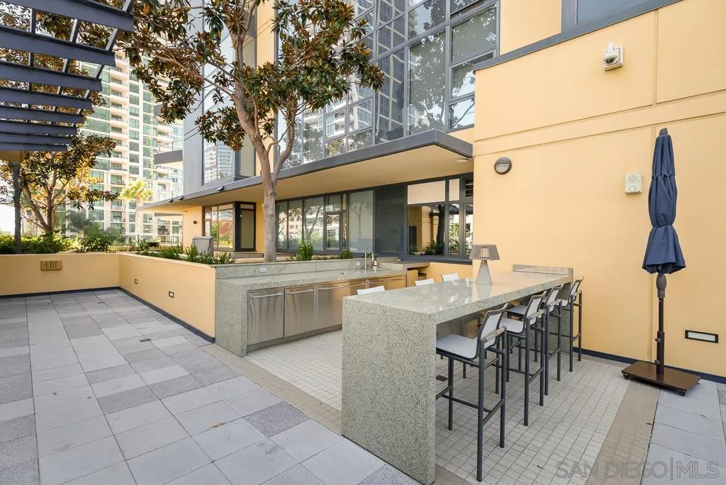 https://cdn.realtyfeed.com/cdn/127/260025014/bfcd534300791cf69bf701a461e575ce.webp