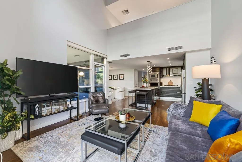 https://cdn.realtyfeed.com/cdn/127/260025014/f29a3c4c8e428528e84f5d6a30e59c4a.webp