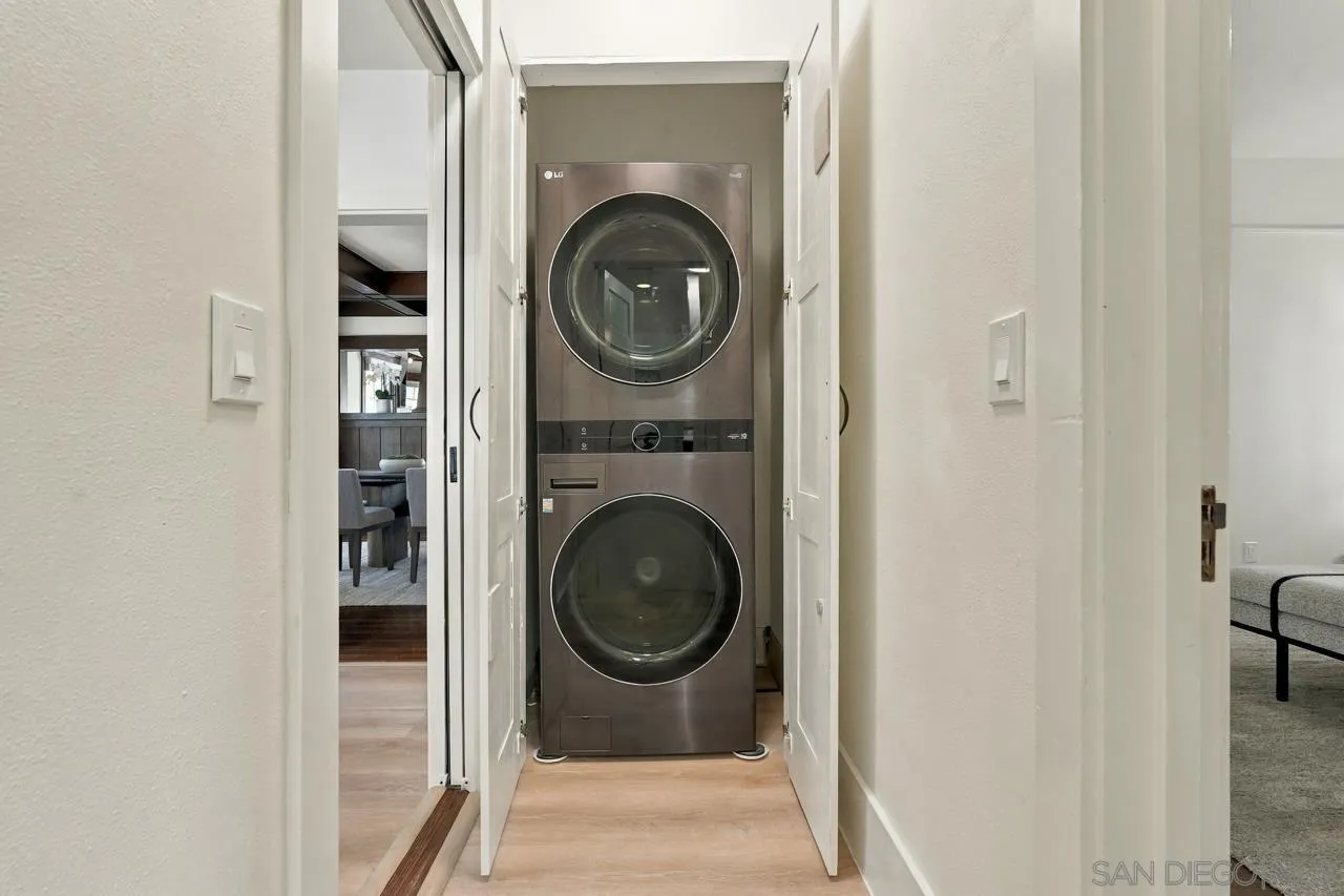 https://cdn.realtyfeed.com/cdn/127/260025015/052cb6fd117210eb9304f1c7b5238fa1.webp