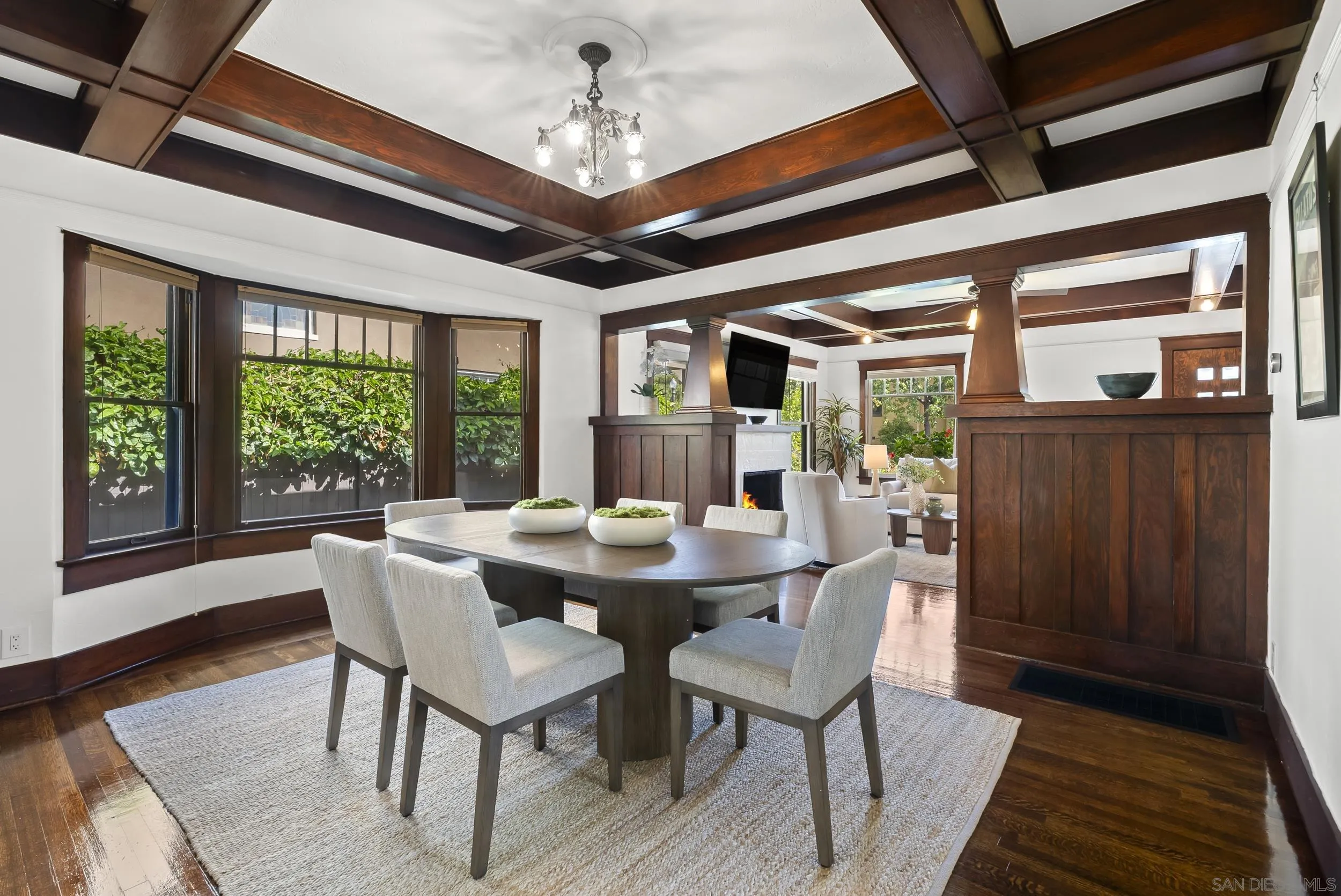 https://cdn.realtyfeed.com/cdn/127/260025015/548afa765a3c768a812ecf747999a05c.webp