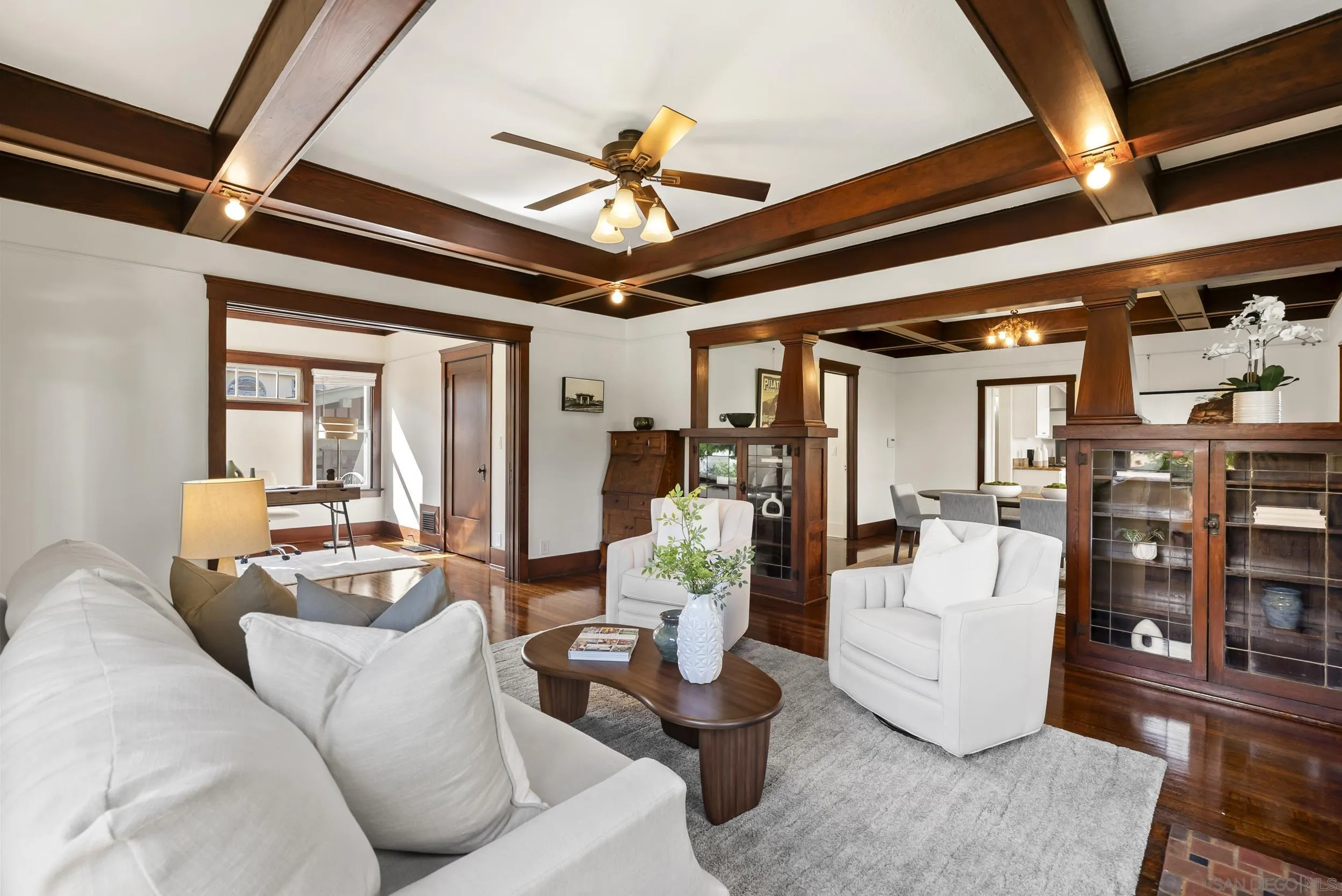 https://cdn.realtyfeed.com/cdn/127/260025015/6bafcde8f085b1cecac8bcf5299f1152.webp