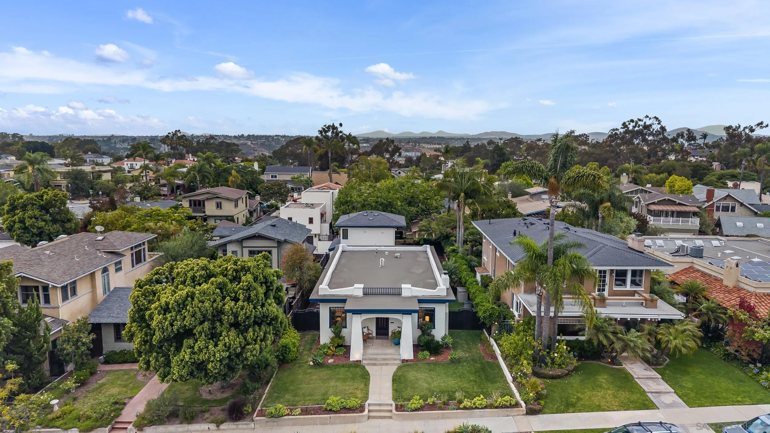 https://cdn.realtyfeed.com/cdn/127/260025015/c048120af3de0912e50937231ae72273.webp