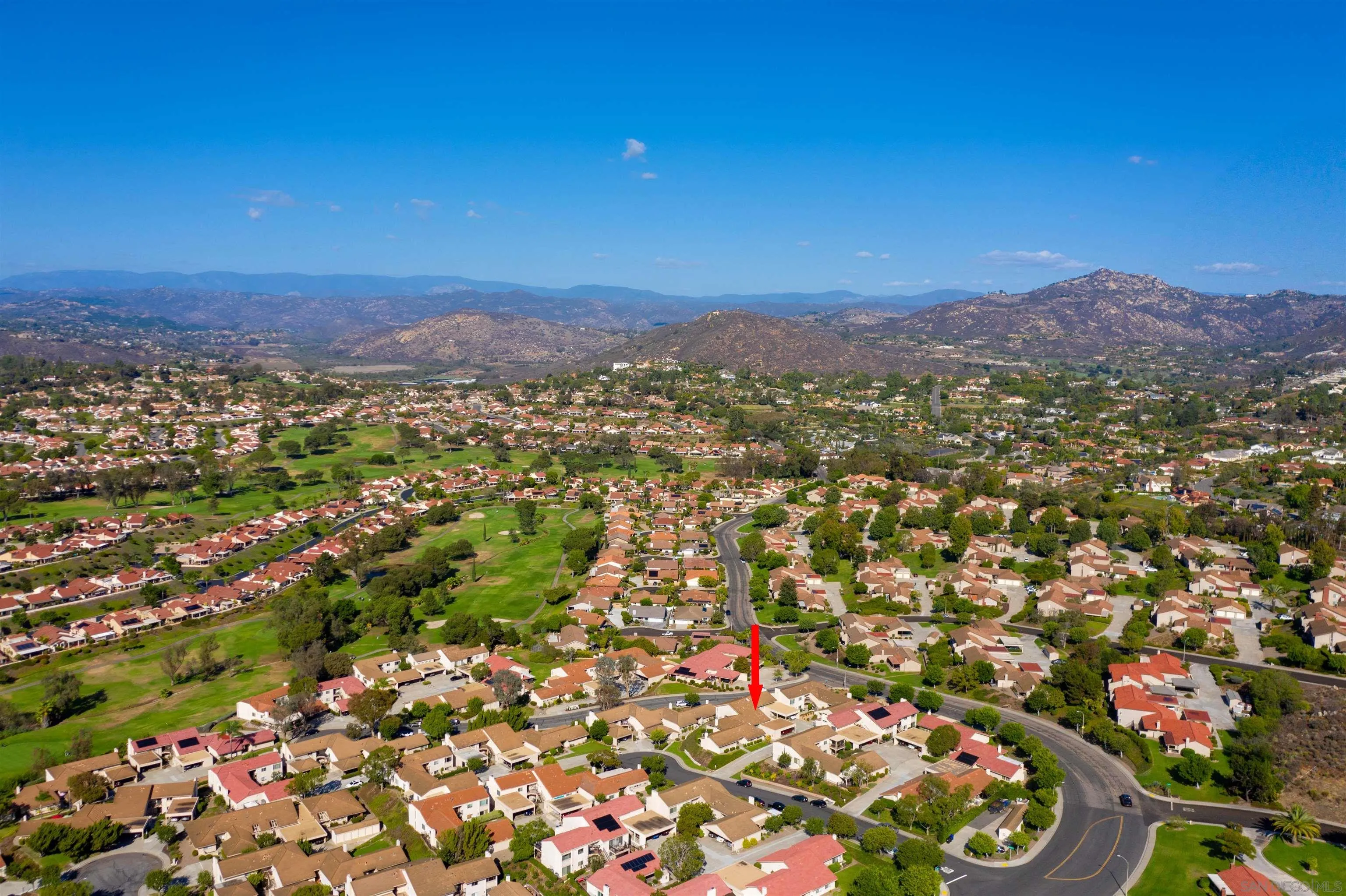 https://cdn.realtyfeed.com/cdn/127/260025016/495dfe32f93e4e399591e667262bde0b.webp