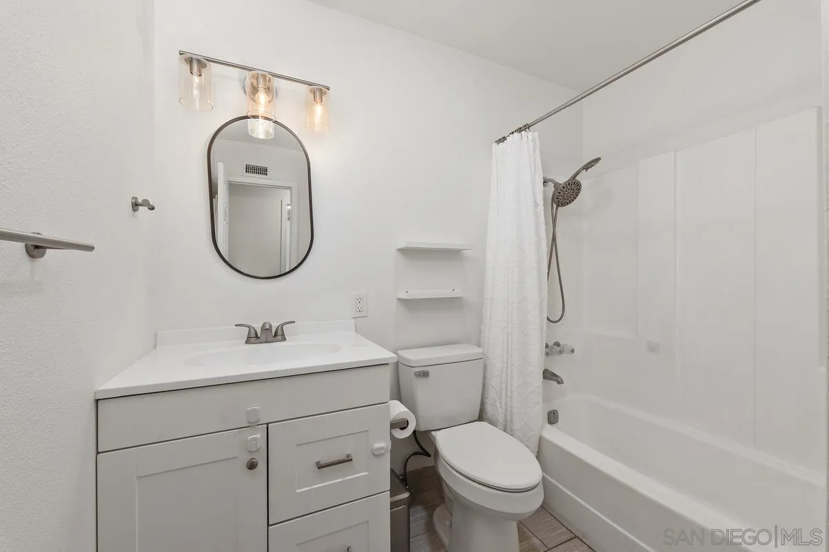 https://cdn.realtyfeed.com/cdn/127/260025018/461a9612502e9fd5a15e3980be56f8be.webp