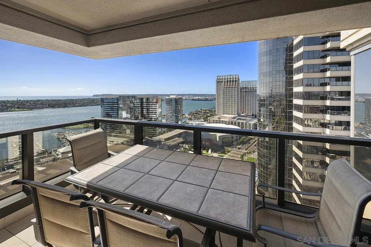 https://cdn.realtyfeed.com/cdn/127/260025019/1f0c861ca11e3fcc5bc397e7a014d00a.webp