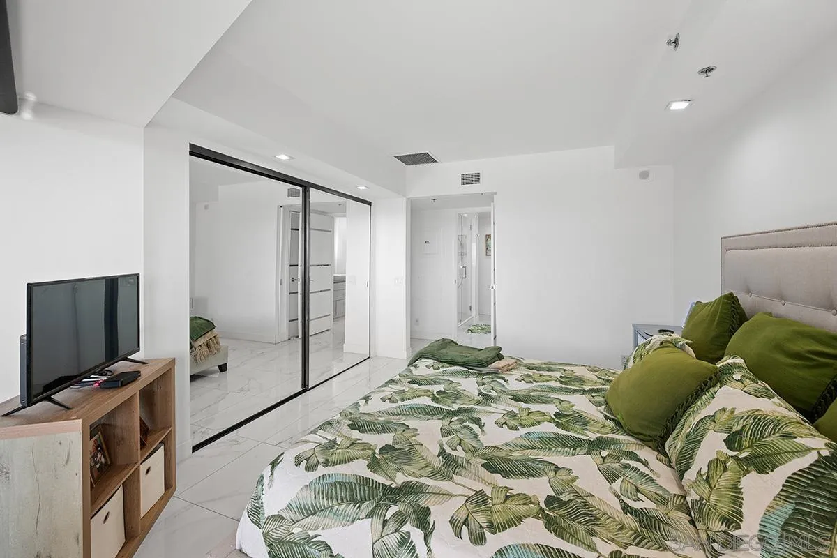https://cdn.realtyfeed.com/cdn/127/260025019/25d88b787f4a21a4fb879b069fb7c47e.webp