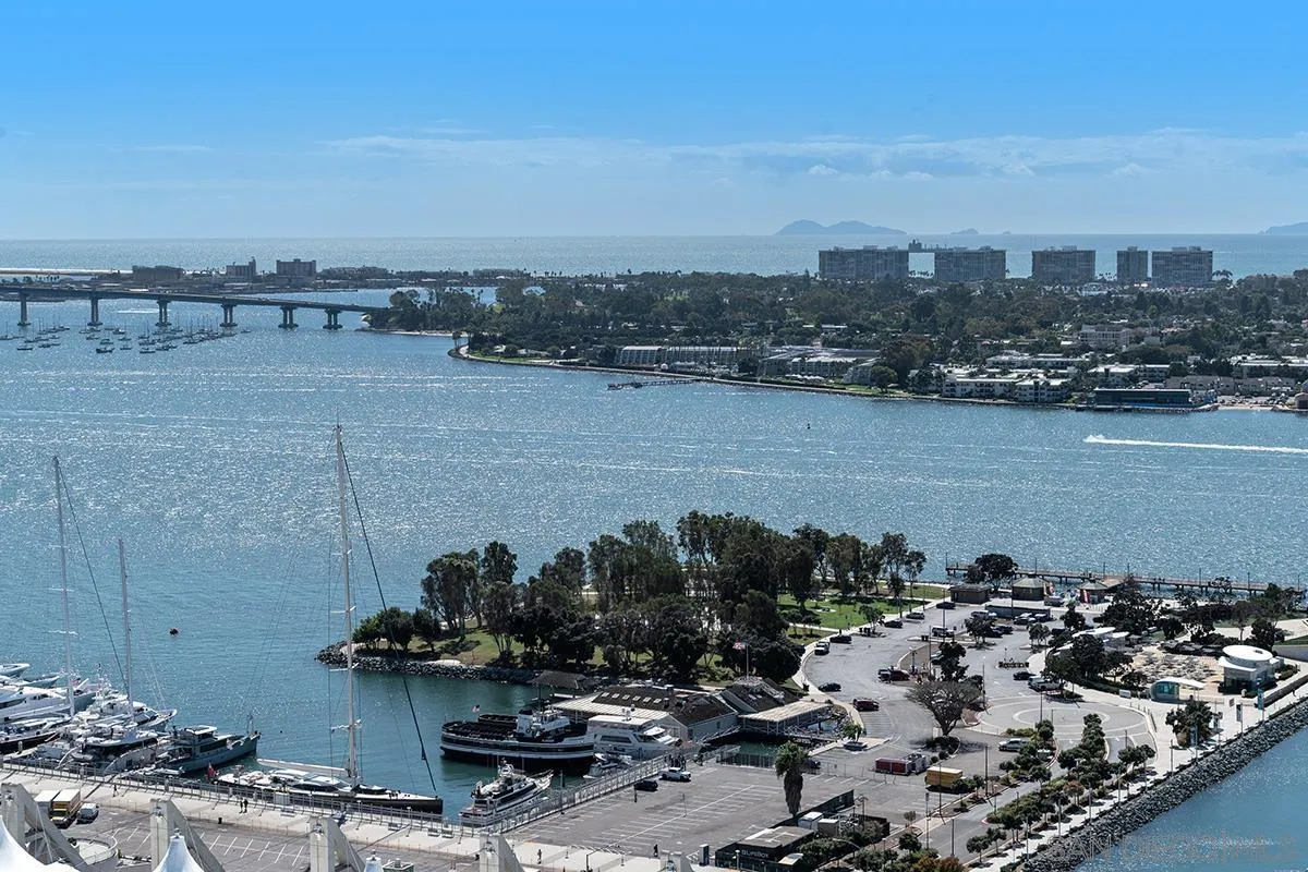 https://cdn.realtyfeed.com/cdn/127/260025019/2b5b3fef6b52788658ac27e72638cafa.webp