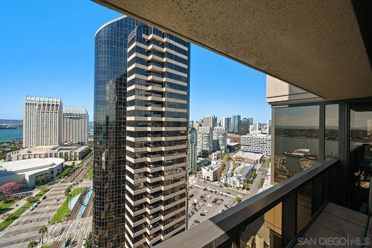 https://cdn.realtyfeed.com/cdn/127/260025019/35844b8eecd1e6acc97a4c1fa2e78fa5.webp
