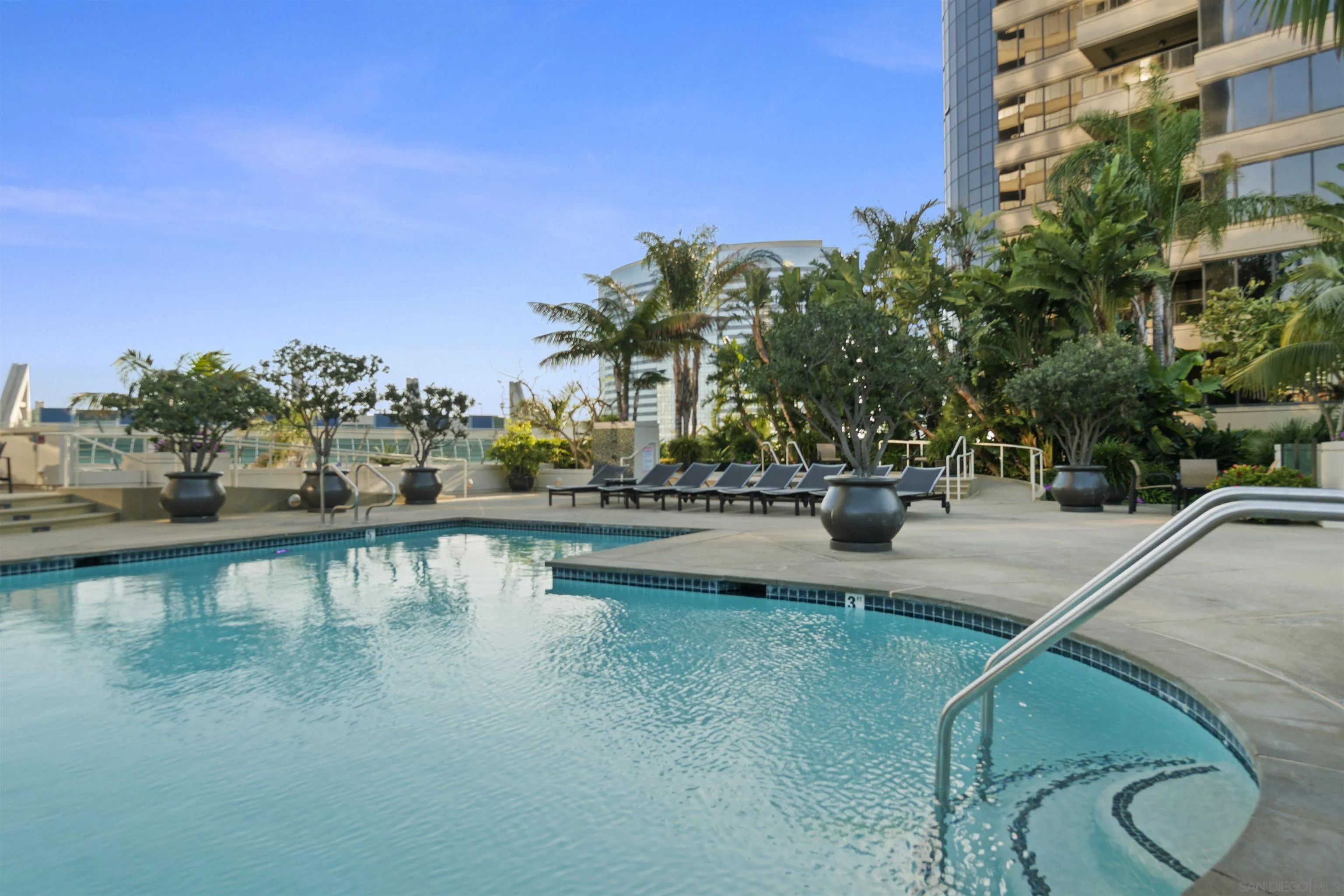 https://cdn.realtyfeed.com/cdn/127/260025019/55bcfe3f803af67815f42f09700608e3.webp