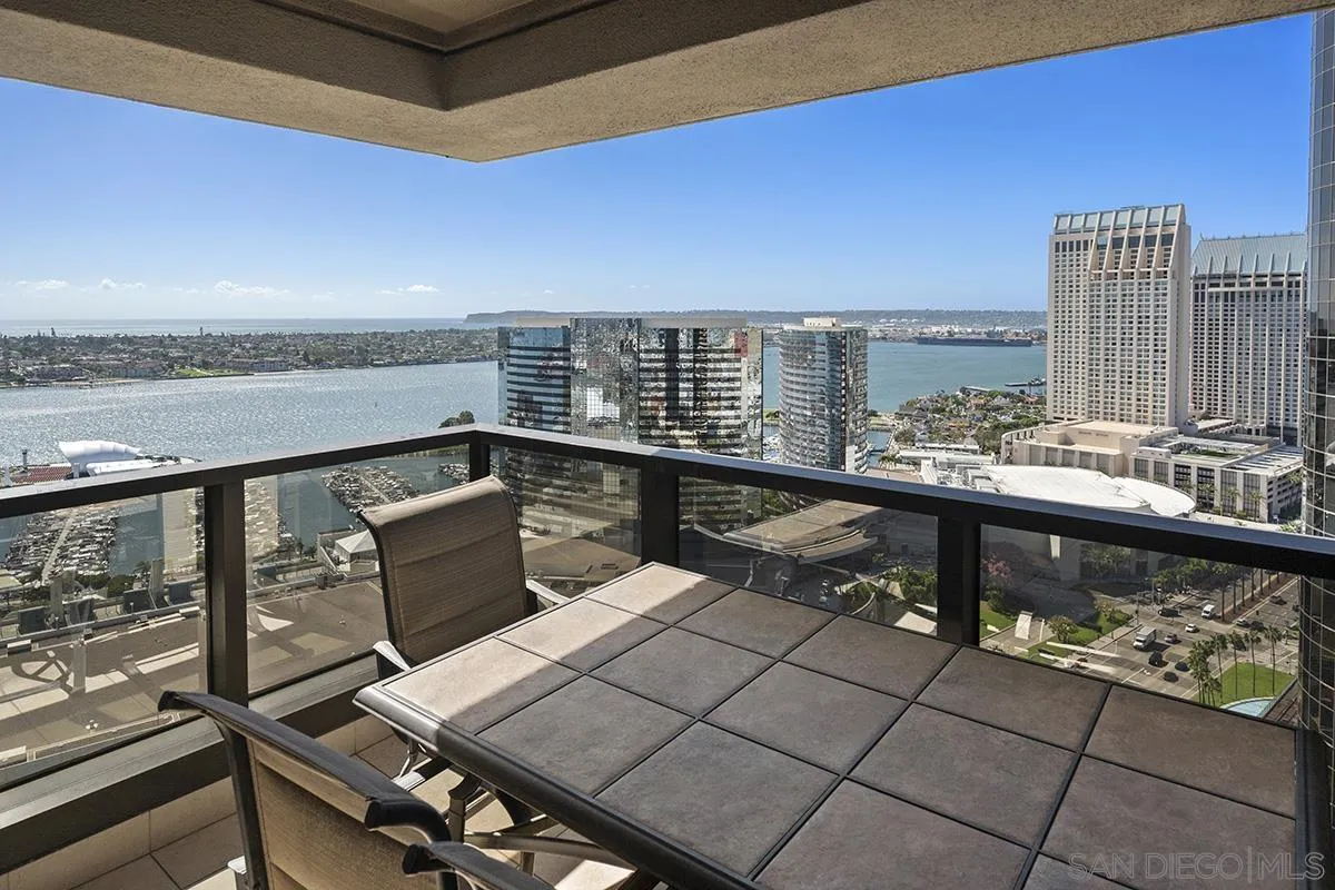 https://cdn.realtyfeed.com/cdn/127/260025019/56cdfb1b14c7dc332b8bb378fb12570b.webp