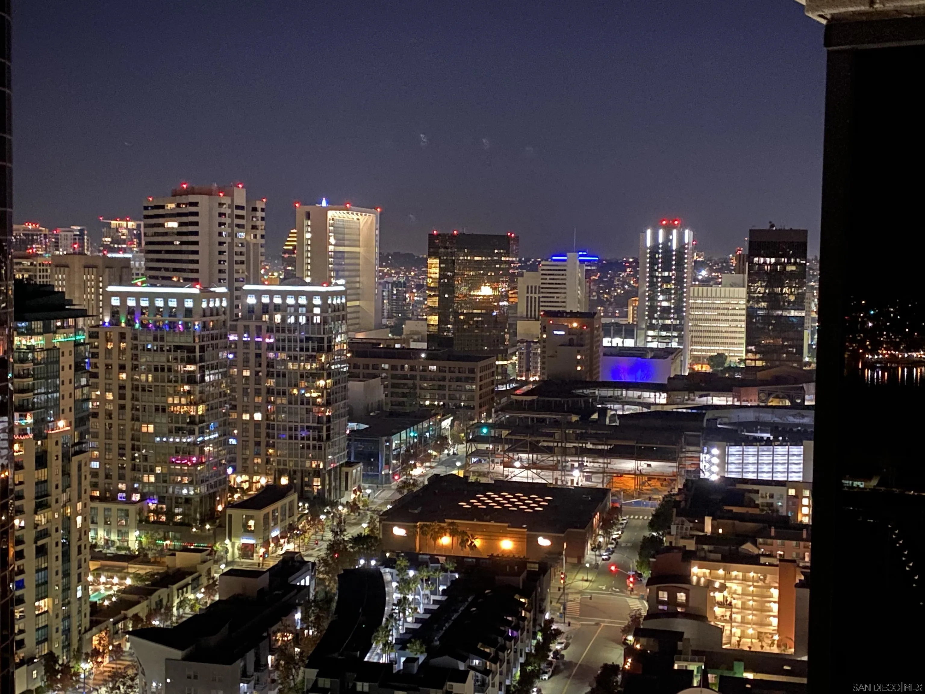 https://cdn.realtyfeed.com/cdn/127/260025019/6ad8d29ffcf1abd0378e44d254fe28e4.webp