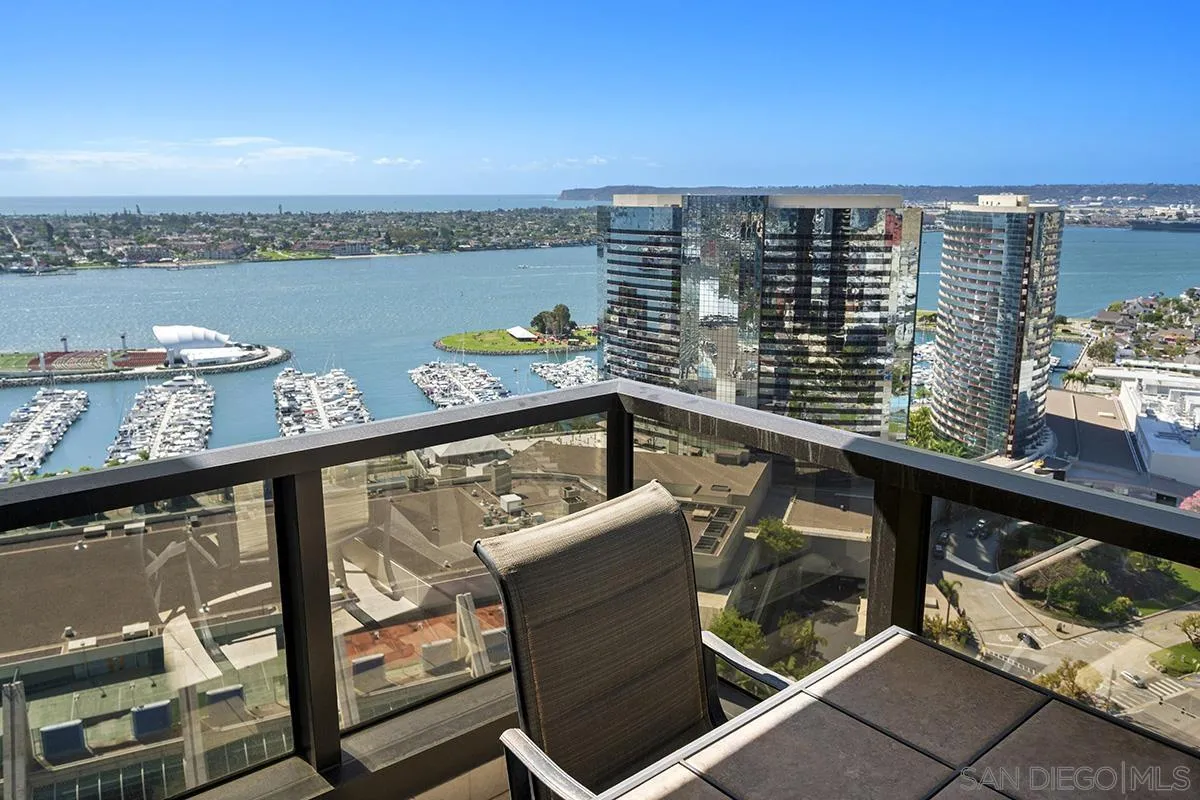 https://cdn.realtyfeed.com/cdn/127/260025019/7b23e98fbd4a18e16b171a194436d8f5.webp