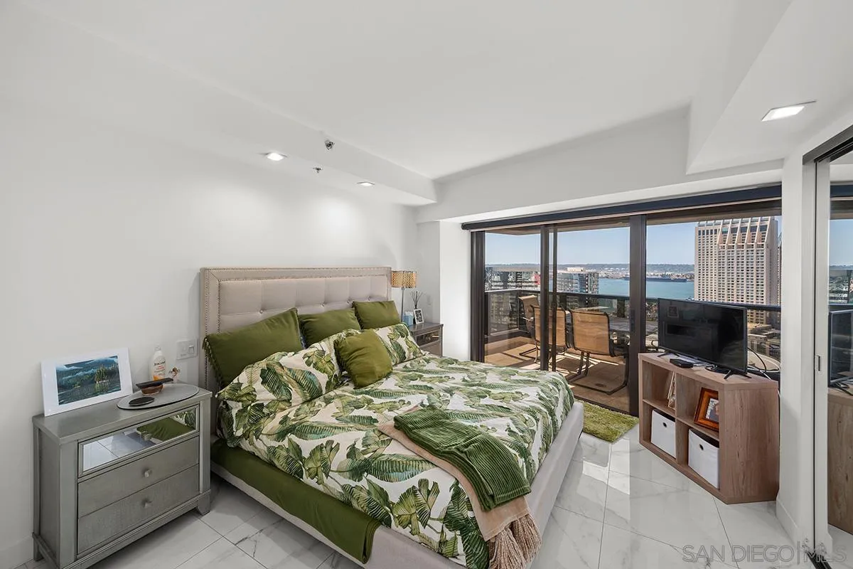 https://cdn.realtyfeed.com/cdn/127/260025019/9411baf7f5e5ade64041031f981ee5af.webp