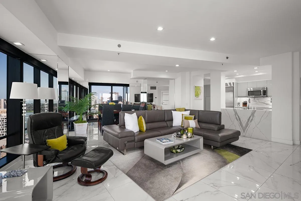 https://cdn.realtyfeed.com/cdn/127/260025019/deb4a581e244c481dacdfc8dd042a346.webp