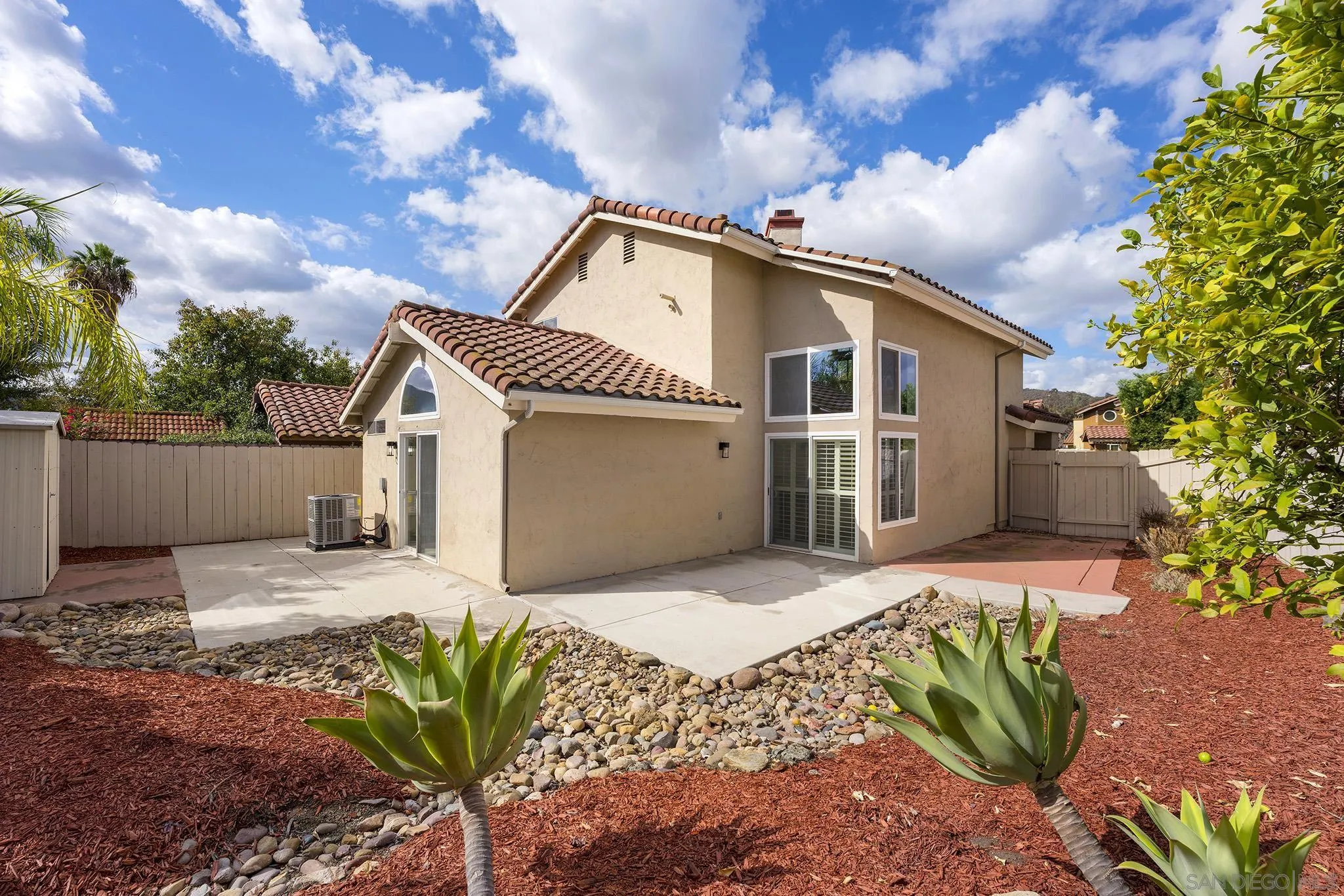https://cdn.realtyfeed.com/cdn/127/260025024/5cc5b518829c602f770719fb95bfa651.webp