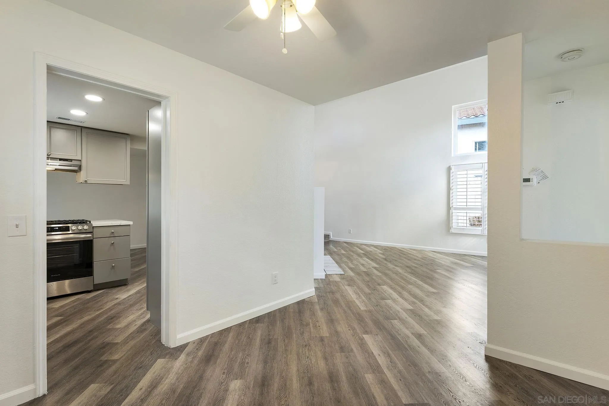 https://cdn.realtyfeed.com/cdn/127/260025024/98ecb106cda6f7b494ac7457fcccc90f.webp