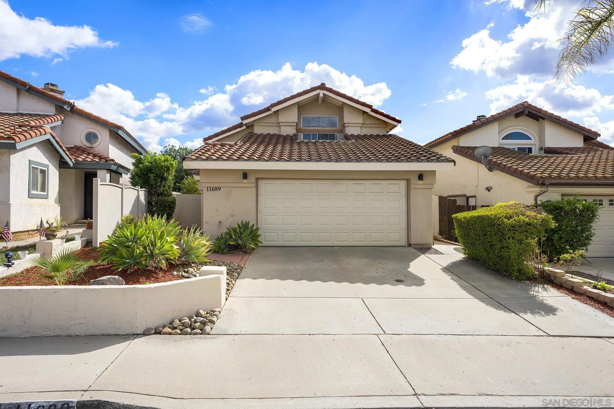 https://cdn.realtyfeed.com/cdn/127/260025024/d8cd6601bde55d112a8779095bf612a5.webp