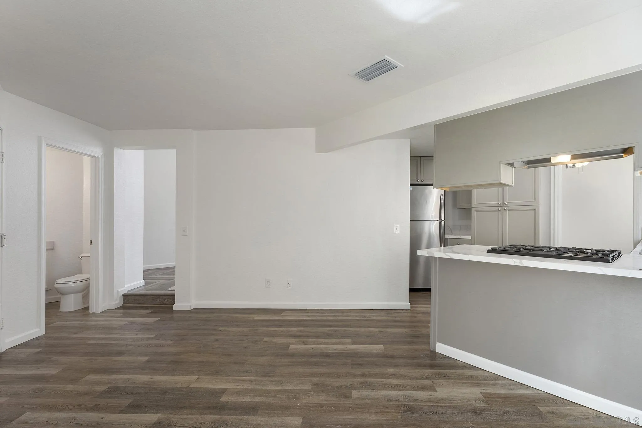 https://cdn.realtyfeed.com/cdn/127/260025024/f2b65d8b083062d89c25db100e0baca9.webp