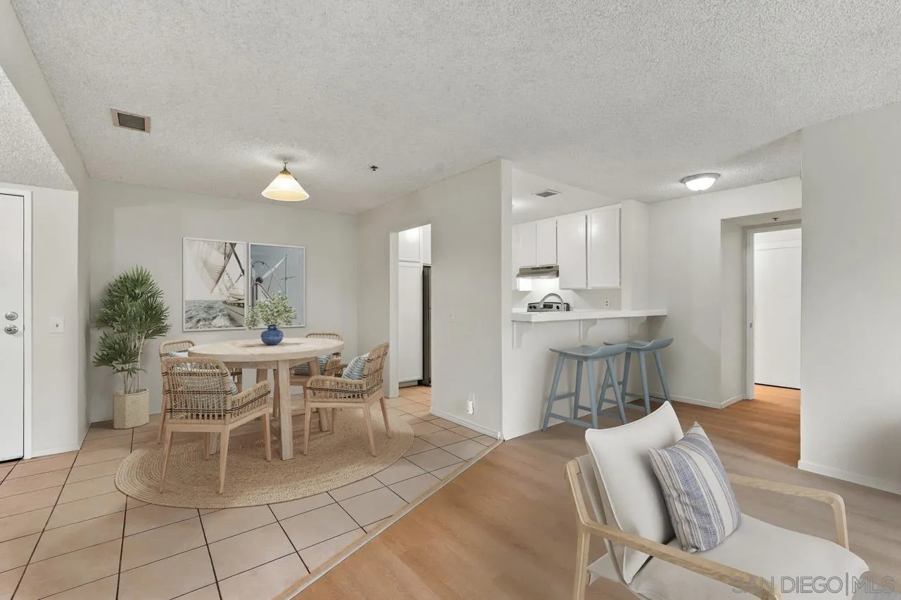 https://cdn.realtyfeed.com/cdn/127/260025026/5413b0ee7646bcb1039a809e54244ab3.webp