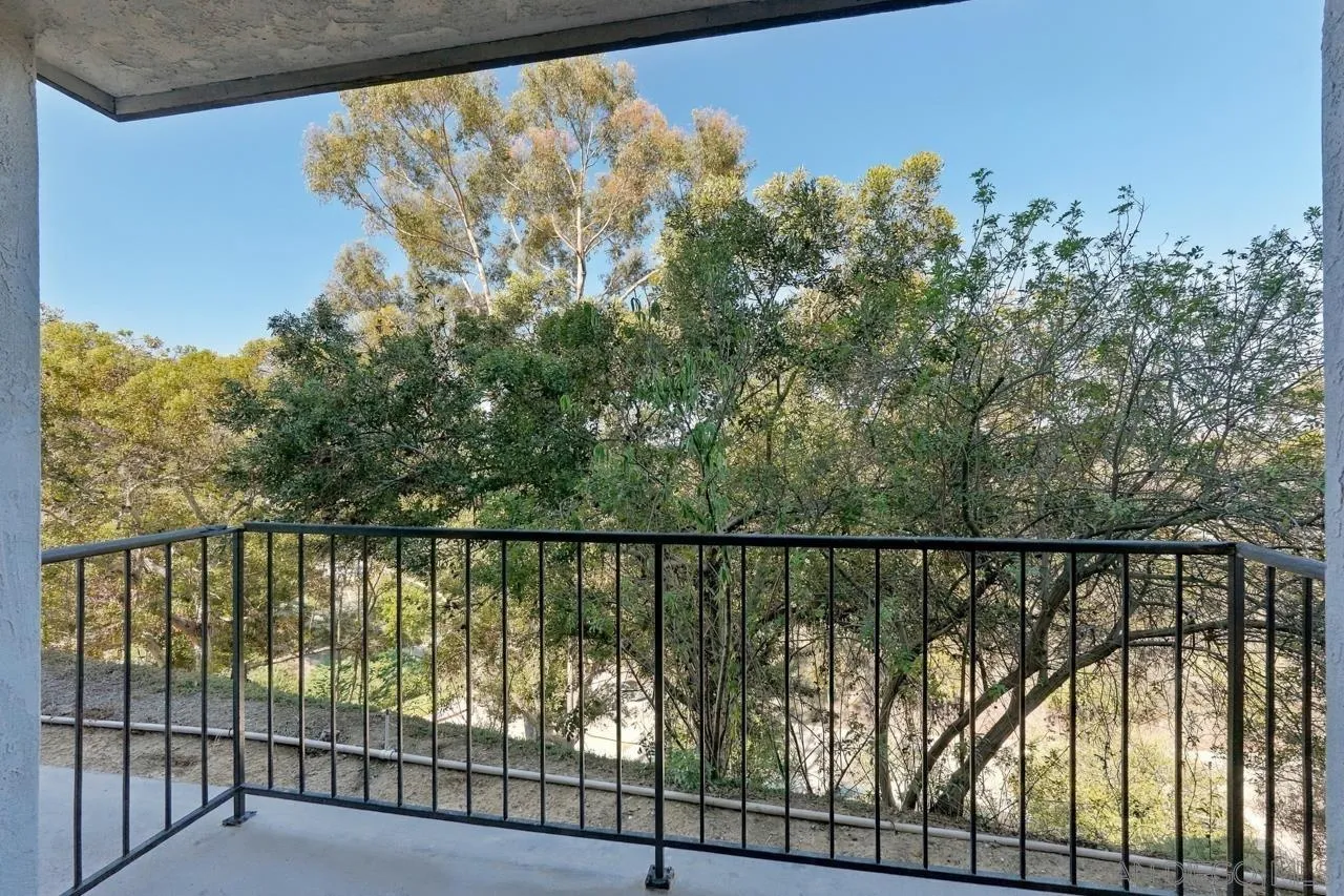 https://cdn.realtyfeed.com/cdn/127/260025026/cb316e60d4300812ba03d1eb522d50f8.webp